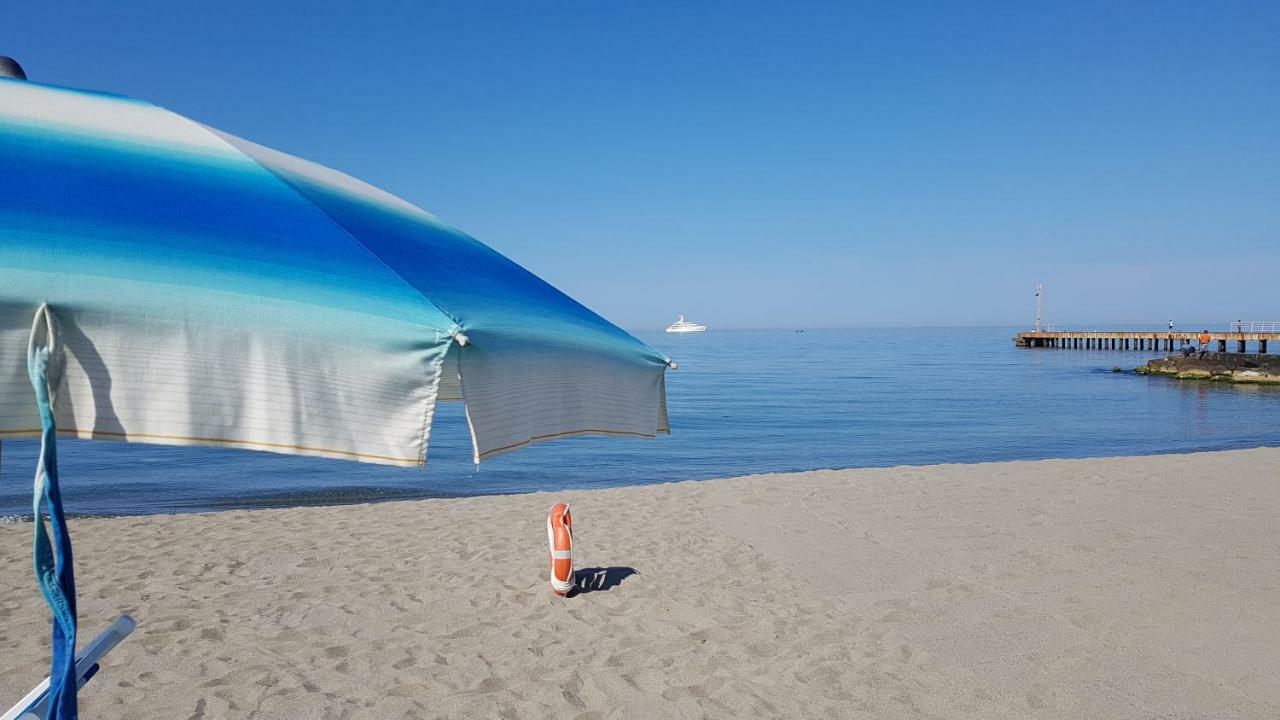 Villetta Cinquale Versilia Eksteriør bilde